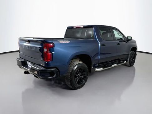 Used 2021 Chevrolet Silverado 1500 LT Trail Boss AWD/4WD image 12