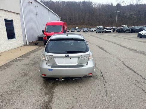 Used 2011 Subaru Impreza 2.5i Premium w/ PWR Moonroof Value Pkg image 6