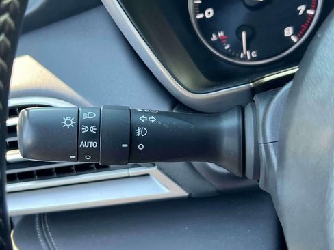 Used 2023 Subaru Outback Touring image 21