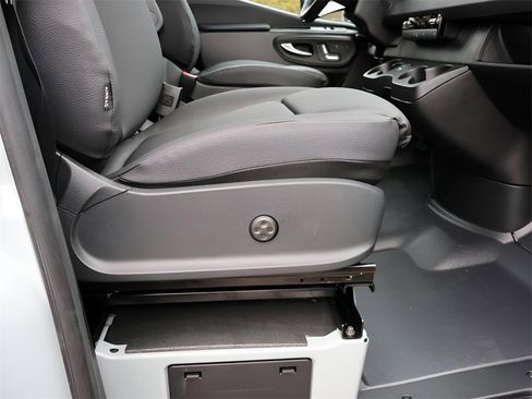 New 2026 Mercedes-Benz Sprinter 2500 image 14