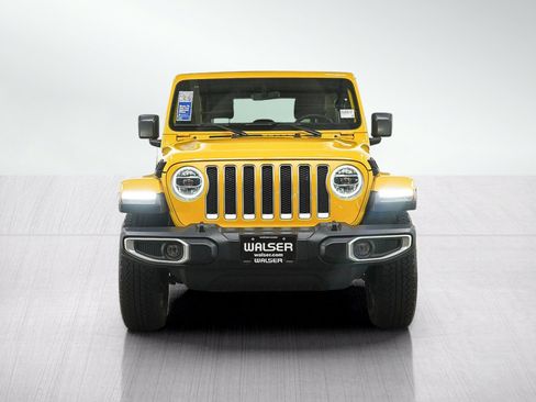 Used 2019 Jeep Wrangler Unlimited Sahara w/ Dual Top Group AWD/4WD image 8