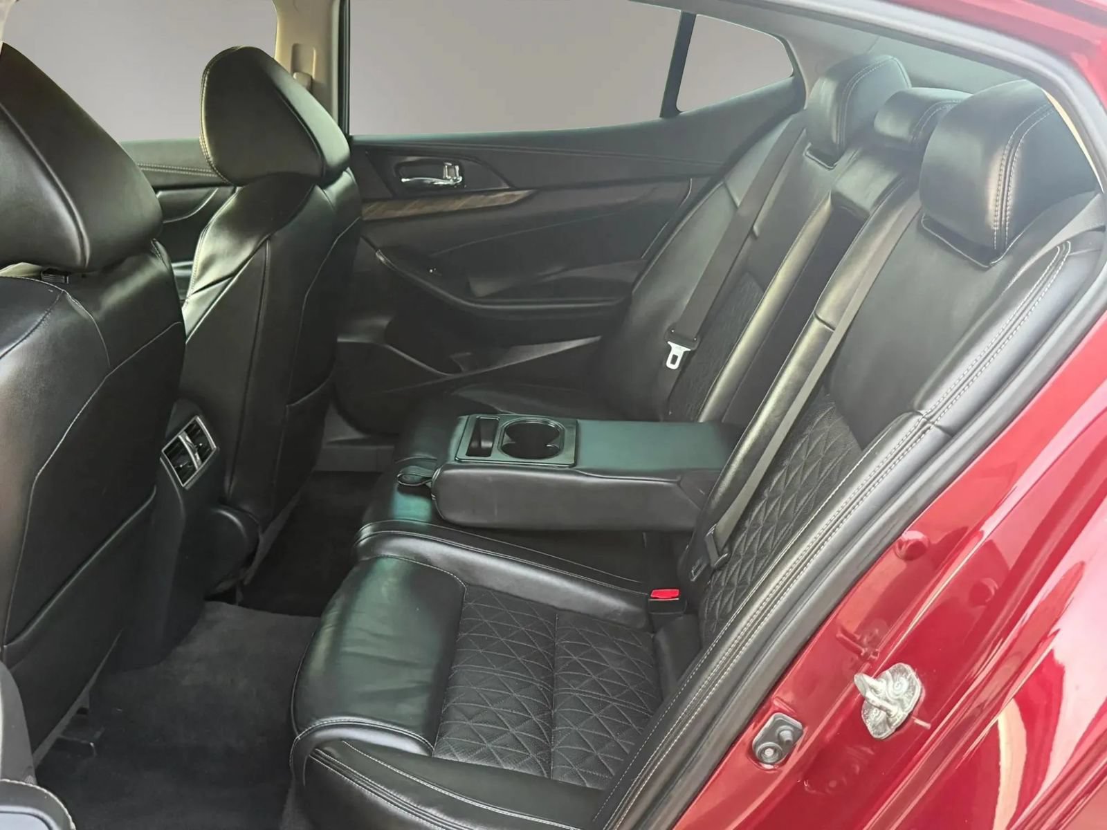 Used 2017 Nissan Maxima Platinum FWD image 16