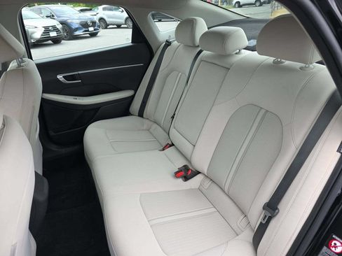 Used 2022 Hyundai Sonata SEL FWD image 5