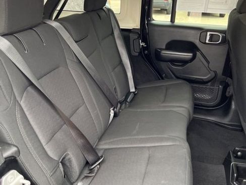 Certified 2021 Jeep Wrangler Unlimited Sport image 13