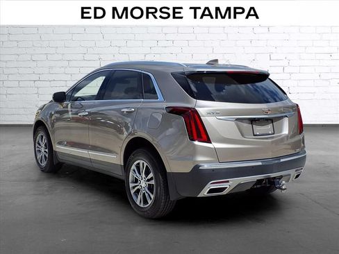 Used 2023 Cadillac XT5 Premium Luxury FWD image 3