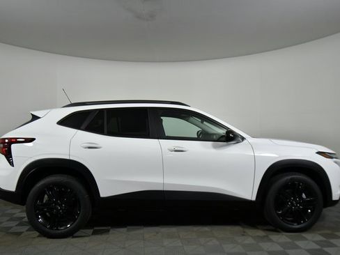 New 2026 Chevrolet Trax ACTIV image 15