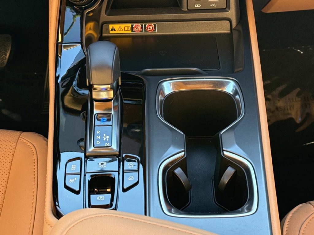 Used 2025 Lexus NX 350 AWD w/ Accessory Package (2T) image 17