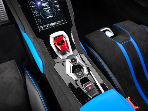 Used 2023 Lamborghini Huracan Tecnica RWD image 21