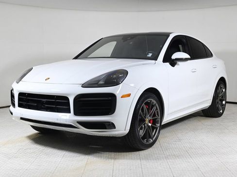 Certified 2023 Porsche Cayenne GTS image 1