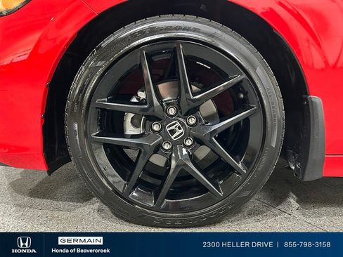 Used 2025 Honda Civic Sport image 13