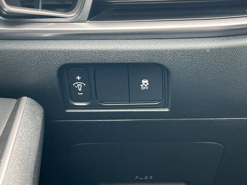 Certified 2025 Kia Sorento S image 44