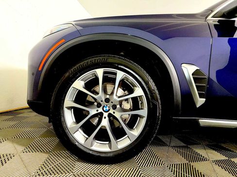 Certified 2024 BMW X5 xDrive40i w/ Premium Package image 8