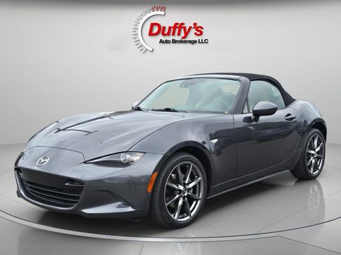 Used 2016 MAZDA MX-5 Miata Grand Touring RWD image 21