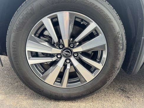 Certified 2025 Nissan Pathfinder SL w/ Cargo Package image 5