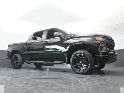 Used 2024 Chevrolet Silverado 1500 Custom Trail Boss AWD/4WD image 66