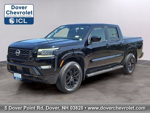 Used 2023 Nissan Frontier SV w/ Midnight Edition Package AWD/4WD image 1