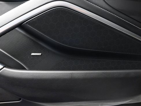 Used 2025 Porsche 718 Cayman image 14