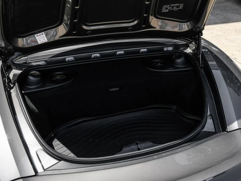 Used 2019 Porsche 718 Boxster RWD image 55