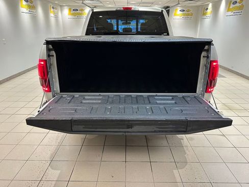 Used 2013 Ford F150 XLT w/ XLT Chrome Pkg image 25