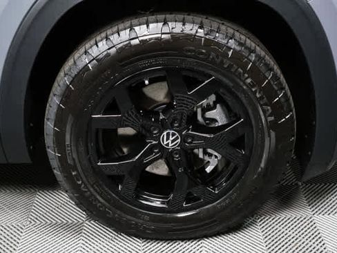 New 2026 Volkswagen Atlas Peak Edition AWD/4WD image 38