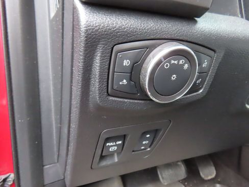 Used 2015 Ford F150 XLT w/ Equipment Group 301A Mid image 18