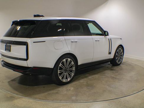 Used 2026 Land Rover Range Rover Autobiography AWD/4WD image 5