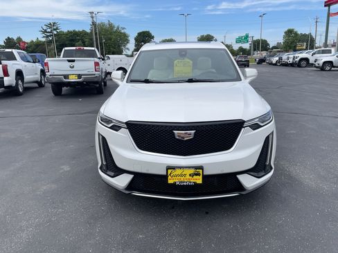 Used 2020 Cadillac XT6 Sport AWD/4WD image 3