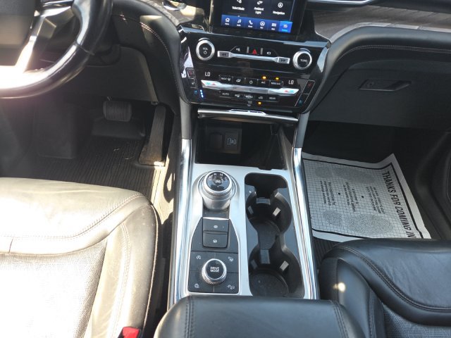Used 2021 Ford Explorer Platinum w/ Equipment Group 601A AWD/4WD image 39