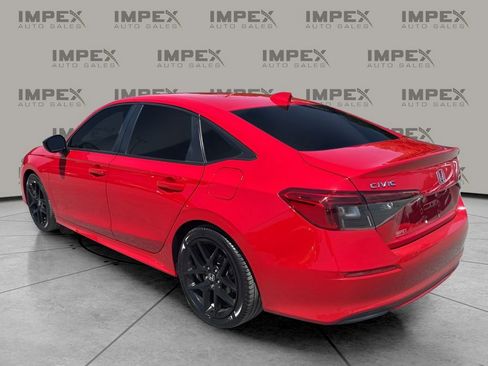 Used 2022 Honda Civic Sport image 3