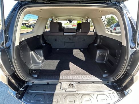 Used 2023 Toyota 4Runner TRD Off-Road AWD/4WD image 27