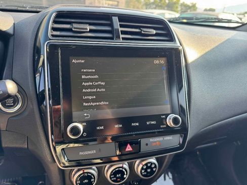 Used 2020 Mitsubishi Outlander Sport SE image 15