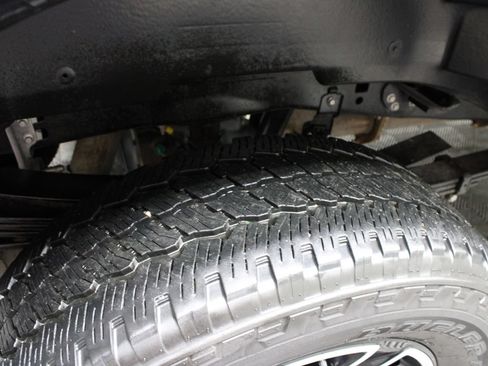 Used 2025 Ford F350 Platinum AWD/4WD image 48