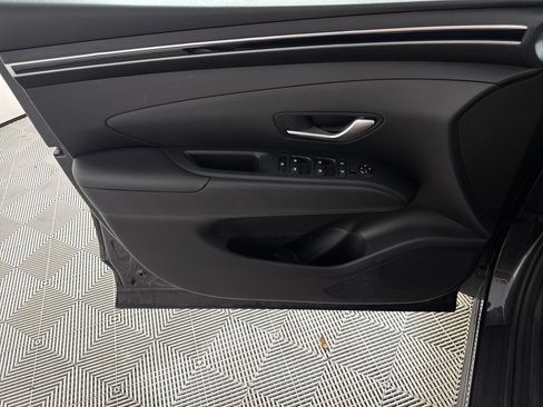 Used 2022 Hyundai Tucson SEL w/ Winter Package FWD image 10