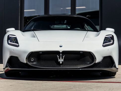 Used 2022 Maserati MC20 Coupe RWD image 5