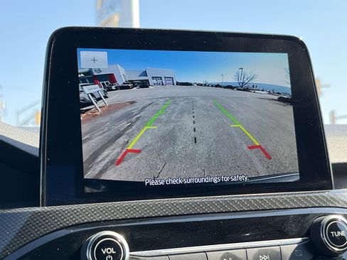 Used 2025 Ford Escape ST-Line image 28