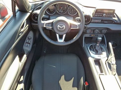Used 2016 MAZDA MX-5 Miata Sport image 10