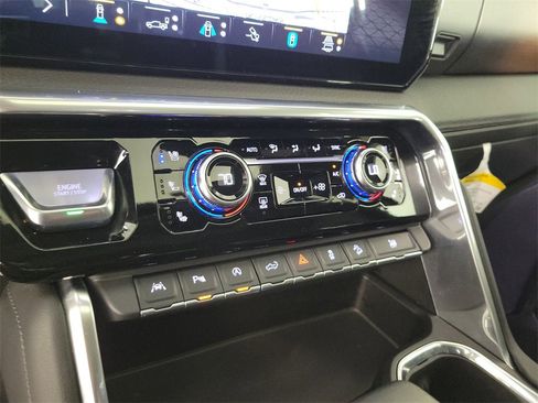 Used 2023 GMC Sierra 1500 Denali w/ Denali Reserve Package image 27