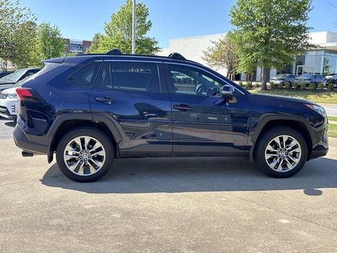 Used 2025 Toyota RAV4 XLE Premium FWD image 2
