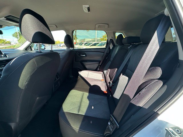Certified 2025 Nissan Rogue SV AWD/4WD image 25