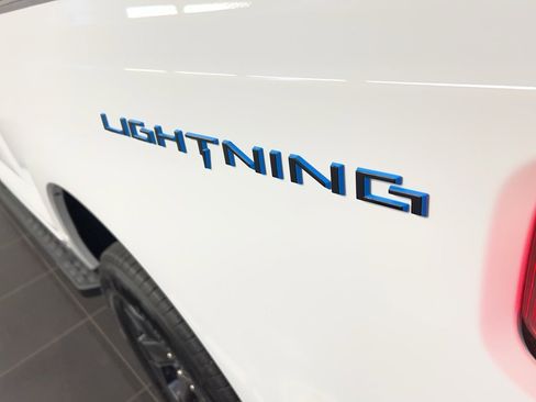 New 2025 Ford F150 Lightning Lariat image 41