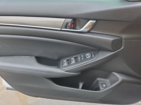Used 2022 Honda Accord Sport Special Edition image 14