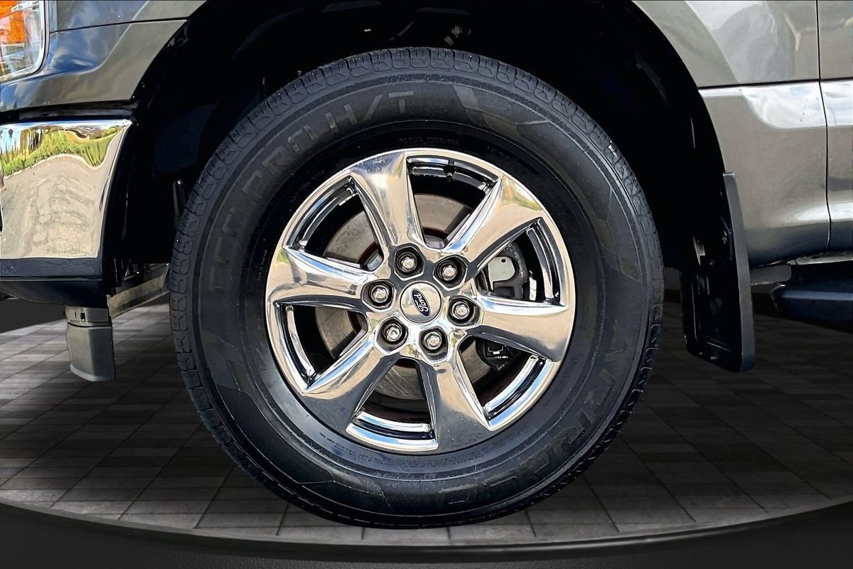 Used 2019 Ford F150 XLT w/ Equipment Group 302A Luxury AWD/4WD image 40