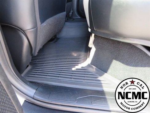 Used 2021 Toyota Tacoma TRD Sport w/ TRD Premium Sport Package image 39