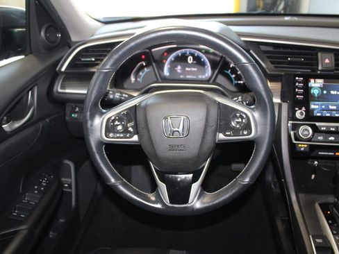 Used 2019 Honda Civic EX-L image 18