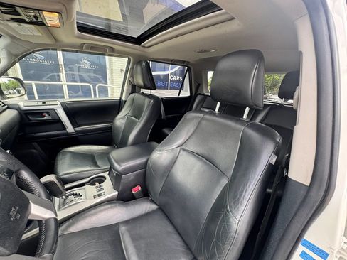 Used 2013 Toyota 4Runner Limited AWD/4WD image 18