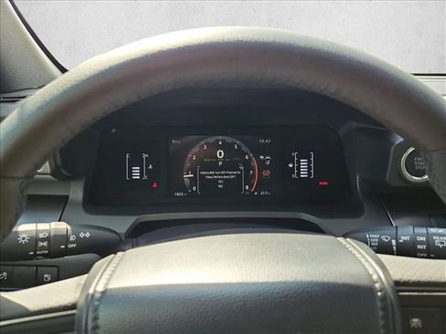 Used 2026 Toyota 4Runner SR5 AWD/4WD image 11