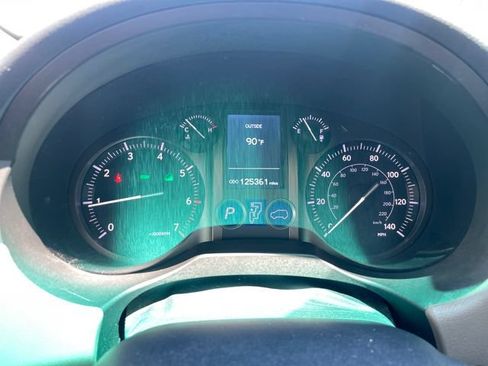 Used 2016 Lexus GX 460 w/ Premium Package AWD/4WD image 9