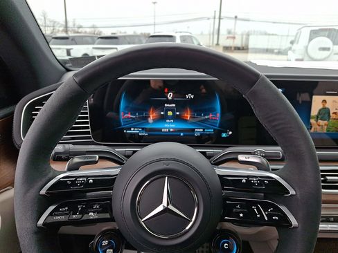 Used 2024 Mercedes-Benz GLE 53 AMG 4MATIC Coupe image 19