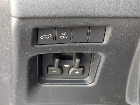 New 2026 Lexus LX 700h F Sport AWD/4WD image 22