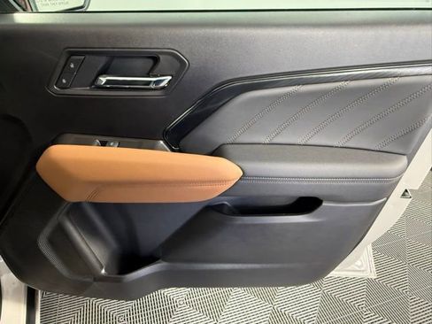 Used 2026 GMC Canyon AT4 image 51